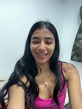 eva roseee online show from September 12, 2025, 5:13 pm