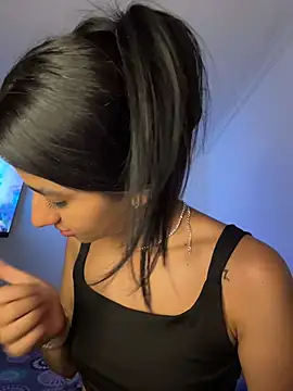 Snapshot of eva_roseee chatting on August 9, 2026, 3:08 am eva roseee online show from August 9, 2026, 3:08 am