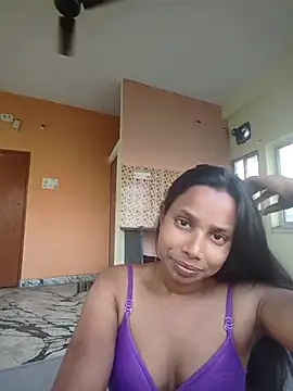 Snapshot of Olivia0879 chatting on March 12, 2025, 11:09 am Olivia0879 online show from March 12, 2025, 11:09 am