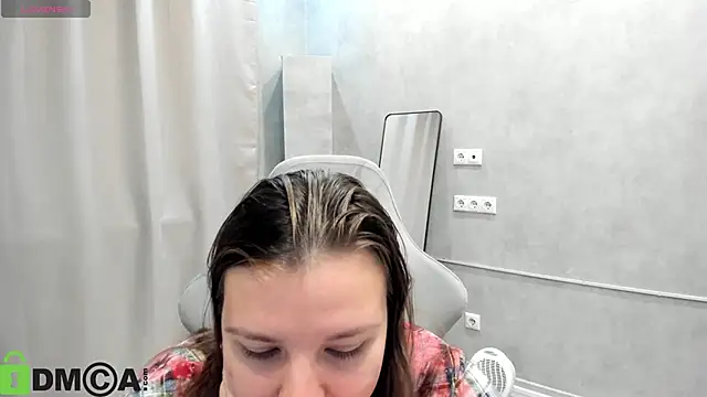 Jenny Jimmy online show from September 24, 2025, 12:14 am