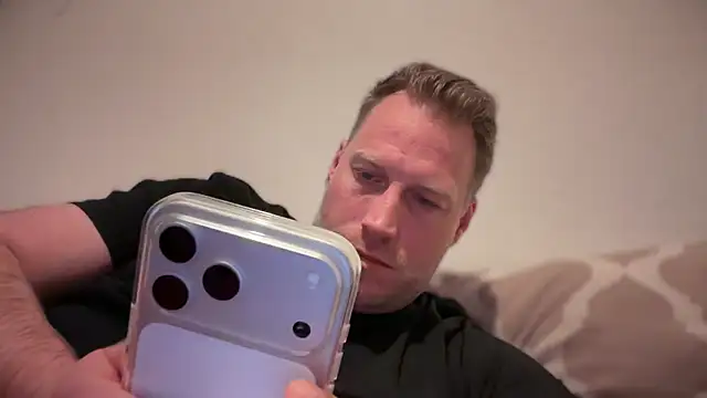 Christian87xxx online show from March 18, 2026, 5:38 pm