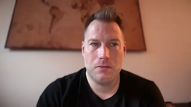 Christian87xxx online show from April 13, 2026, 5:02 am