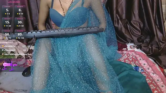 Snapshot of wow-simran chatting on May 4, 2026, 6:53 am wow-simran online show from May 4, 2026, 6:53 am