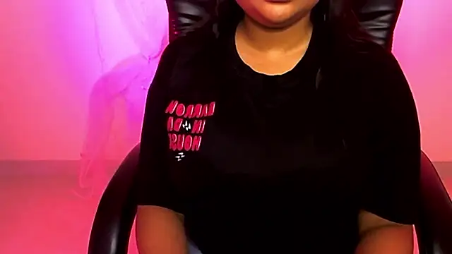 Snapshot of Kannu- chatting on February 19, 2025, 5:16 am Kannu- online show from February 19, 2025, 5:16 am