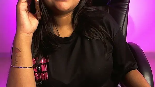 Snapshot of Kannu- chatting on February 19, 2025, 11:28 am Kannu- online show from February 19, 2025, 11:28 am