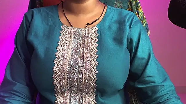 Snapshot of Kannu- chatting on September 19, 2025, 5:20 am Kannu- online show from September 19, 2025, 5:20 am