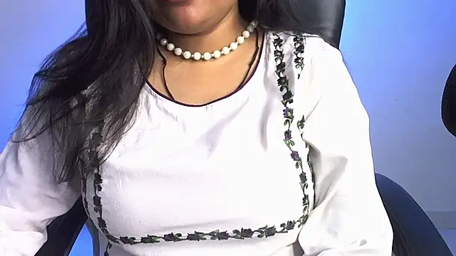 Snapshot of Kannu- chatting on October 2, 2025, 4:52 am Kannu- online show from October 2, 2025, 4:52 am