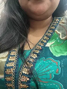 Snapshot of Kannu- chatting on March 31, 2026, 7:20 am Kannu- online show from March 31, 2026, 7:20 am