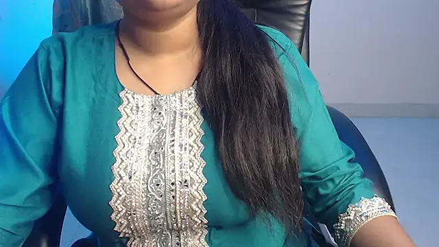 Snapshot of Kannu- chatting on April 2, 2026, 5:05 am Kannu- online show from April 2, 2026, 5:05 am