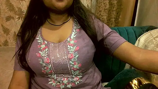 Snapshot of Kannu- chatting on May 14, 2026, 4:14 pm Kannu- online show from May 14, 2026, 4:14 pm