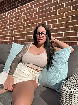 goddess-harper online show from May 2, 2026, 8:41 am