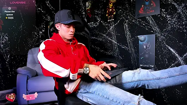 marcuscollins1  online show from February 14, 2025, 3:15 pm