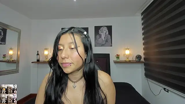 Nohemi louse online show from February 3, 2025, 7:21 pm