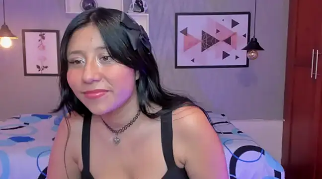 Nohemi louse online show from February 17, 2025, 8:26 pm