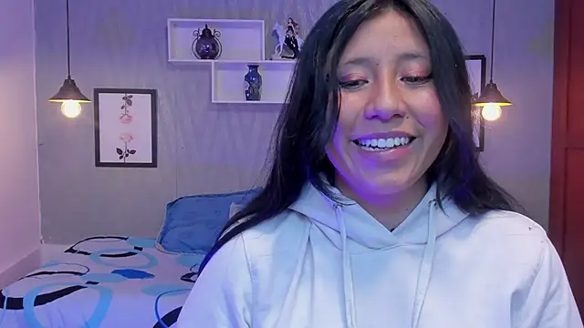 Nohemi louse online show from February 25, 2025, 7:47 pm