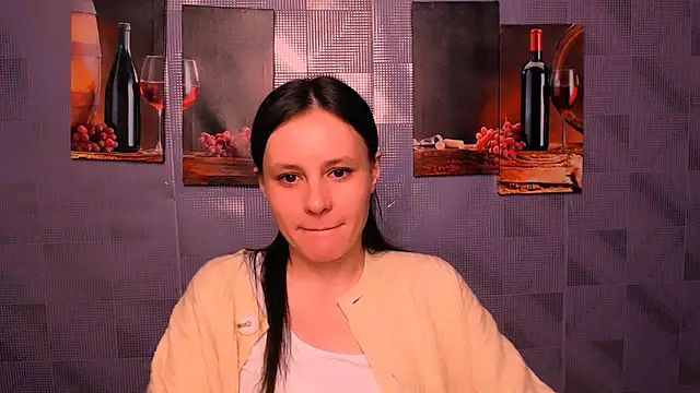 ValeriaHeart  online show from February 5, 2025, 7:29 am