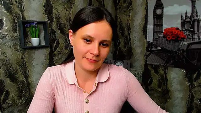 ValeriaHeart  online show from March 3, 2025, 6:33 pm