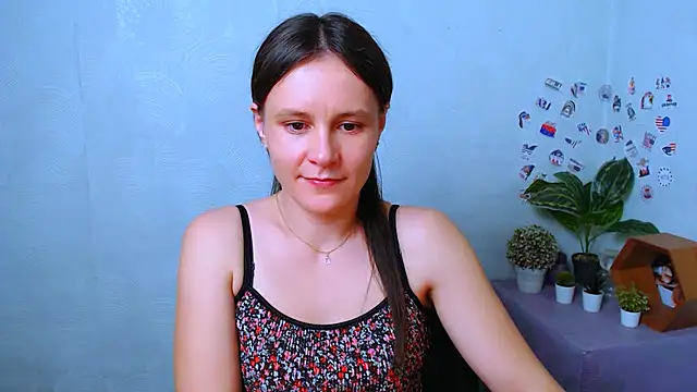 Snapshot of ValeriaHeart_ chatting on December 22, 2025, 8:50 pm ValeriaHeart online show from December 22, 2025, 8:50 pm