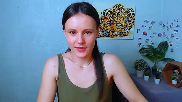 Snapshot of ValeriaHeart_ chatting on February 7, 2026, 5:00 am ValeriaHeart online show from February 7, 2026, 5:00 am