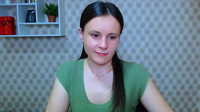 Snapshot of ValeriaHeart_ chatting on March 2, 2026, 1:29 pm ValeriaHeart online show from March 2, 2026, 1:29 pm