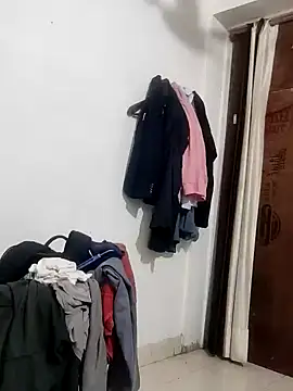 Snapshot of Hot_funky_boy chatting on February 11, 2025, 7:38 pm Hot funky boy online show from February 11, 2025, 7:38 pm