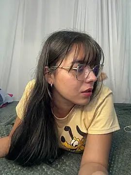 megan cl online show from February 27, 2025, 4:52 am