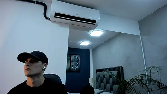 roan birkin online show from December 21, 2025, 7:43 pm