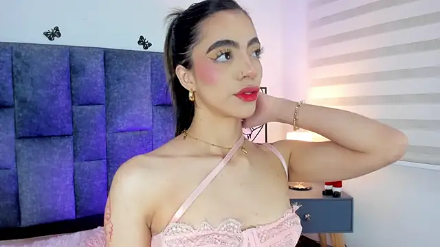 Violetta Ficher online show from December 14, 2025, 2:28 am