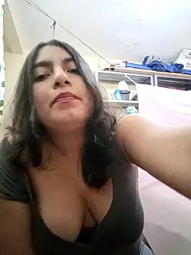 kyeporno online show from October 26, 2025, 7:20 pm