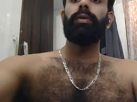 Snapshot of indianhairybull chatting on July 16, 2026, 4:07 am indianhairybull online show from July 16, 2026, 4:07 am