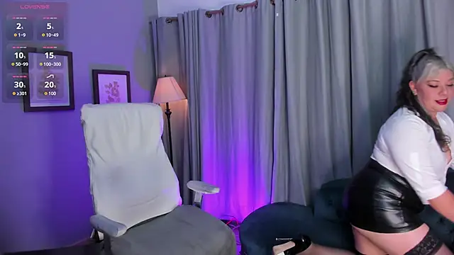 Dafne 00 online show from March 21, 2026, 12:43 pm