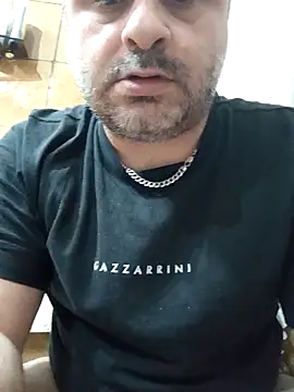 Snapshot of NAvoglia chatting on May 10, 2026, 1:05 pm NAvoglia online show from May 10, 2026, 1:05 pm