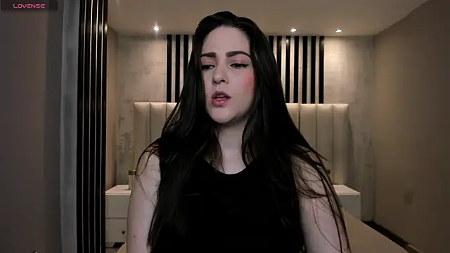 Snapshot of BeccaBaxter chatting on July 21, 2026, 12:18 pm BeccaBaxter online show from July 21, 2026, 12:18 pm