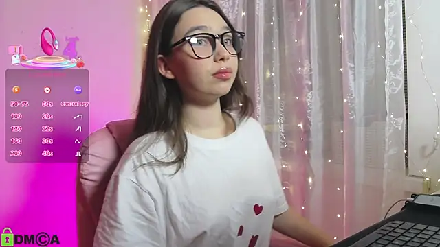 Arianahot777 online show from October 10, 2025, 8:30 pm