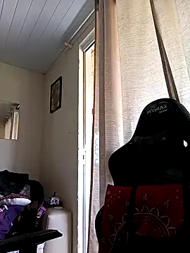 Pantaneirasexy online show from October 8, 2025, 2:25 pm