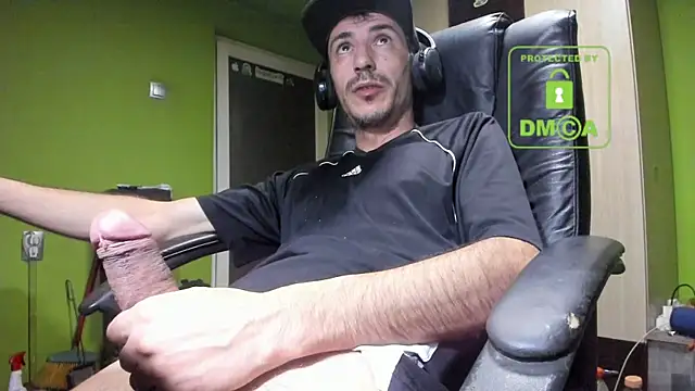 BigCumShoot online show from February 6, 2025, 4:31 am