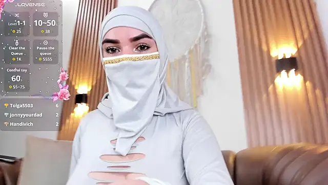 saleh issawi online show from October 8, 2025, 7:33 pm