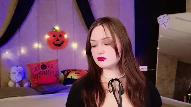 Snapshot of Kendra_Parlow chatting on October 30, 2025, 8:42 pm Kendra Parlow online show from October 30, 2025, 8:42 pm