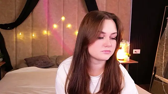 Snapshot of Kendra_Parlow chatting on November 9, 2025, 8:29 pm Kendra Parlow online show from November 9, 2025, 8:29 pm