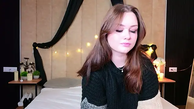 Snapshot of Kendra_Parlow chatting on November 15, 2025, 7:32 pm Kendra Parlow online show from November 15, 2025, 7:32 pm