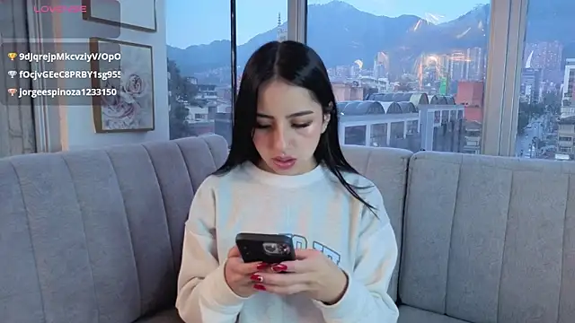 Daphne chers online show from March 26, 2026, 10:37 pm