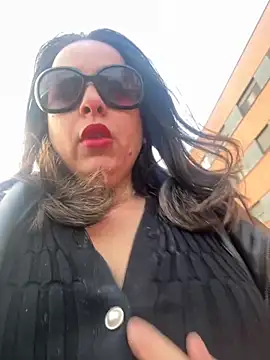 laarti online show from September 24, 2025, 6:28 am