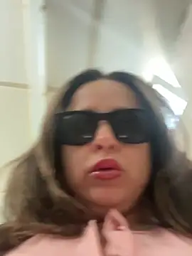 laarti online show from April 19, 2026, 10:25 am