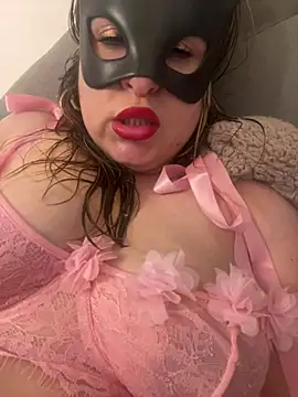 laarti online show from April 21, 2026, 4:34 pm