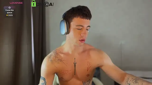 VincentSmith02 online show from February 26, 2026, 11:53 am