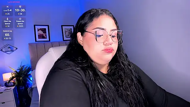  michel bbw online show from February 16, 2026, 3:02 am