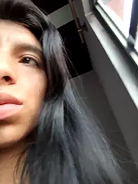 Ariell Kieran online show from March 15, 2025, 4:43 pm