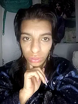 Ariell Kieran online show from October 9, 2025, 3:37 am