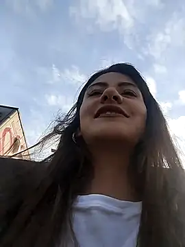 Andrea18 blonde online show from March 8, 2025, 11:48 am