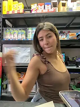 Andrea18 blonde online show from March 31, 2026, 4:07 pm